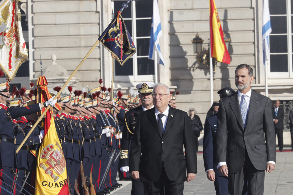 Revista al batallón de Honores de la Guardia Real