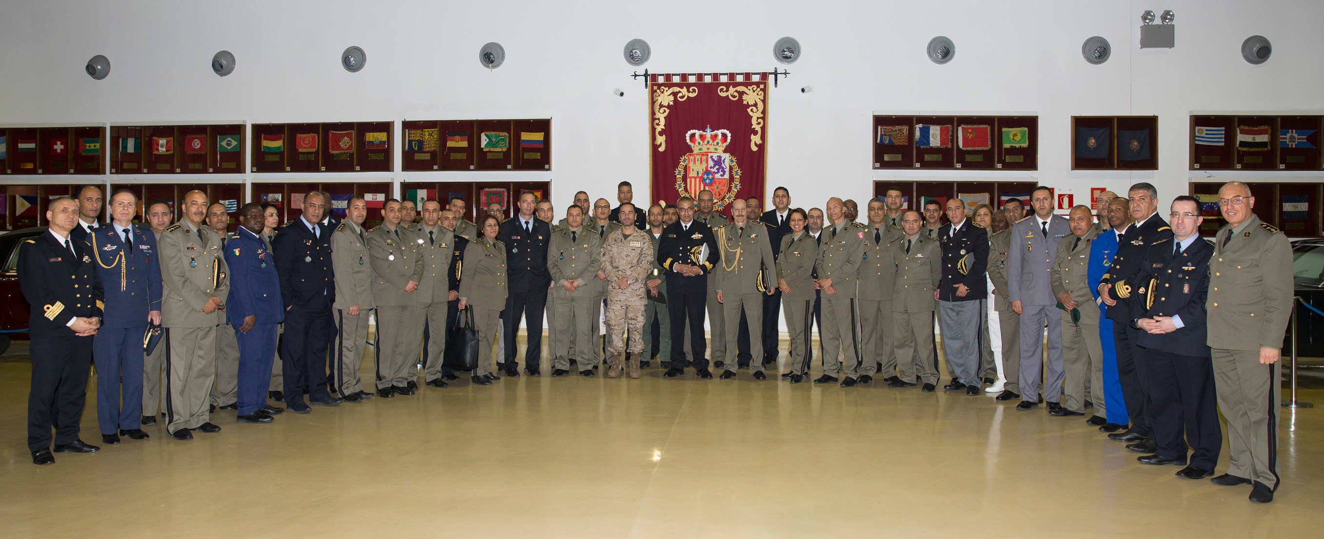 Foto de grupo en la Sala Histórica