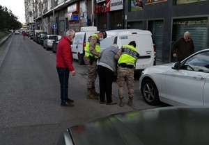 Ayuda a personas mayores en distritos de Madrid