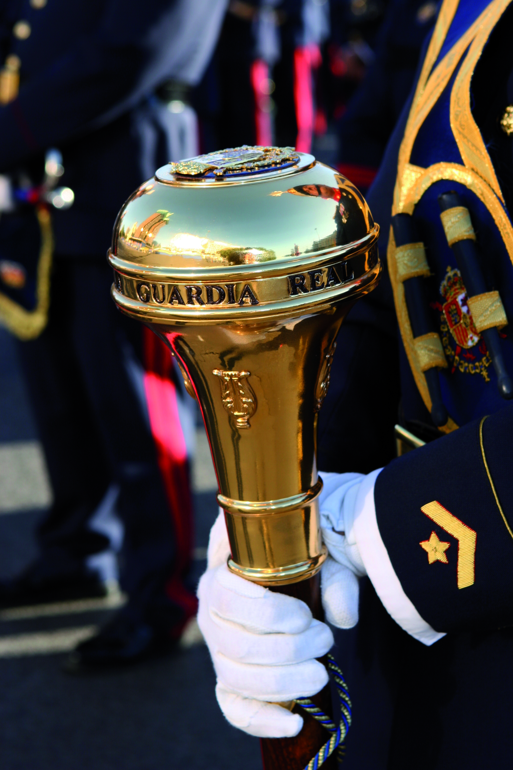 Detalle del tambor mayor de la Guardia Real