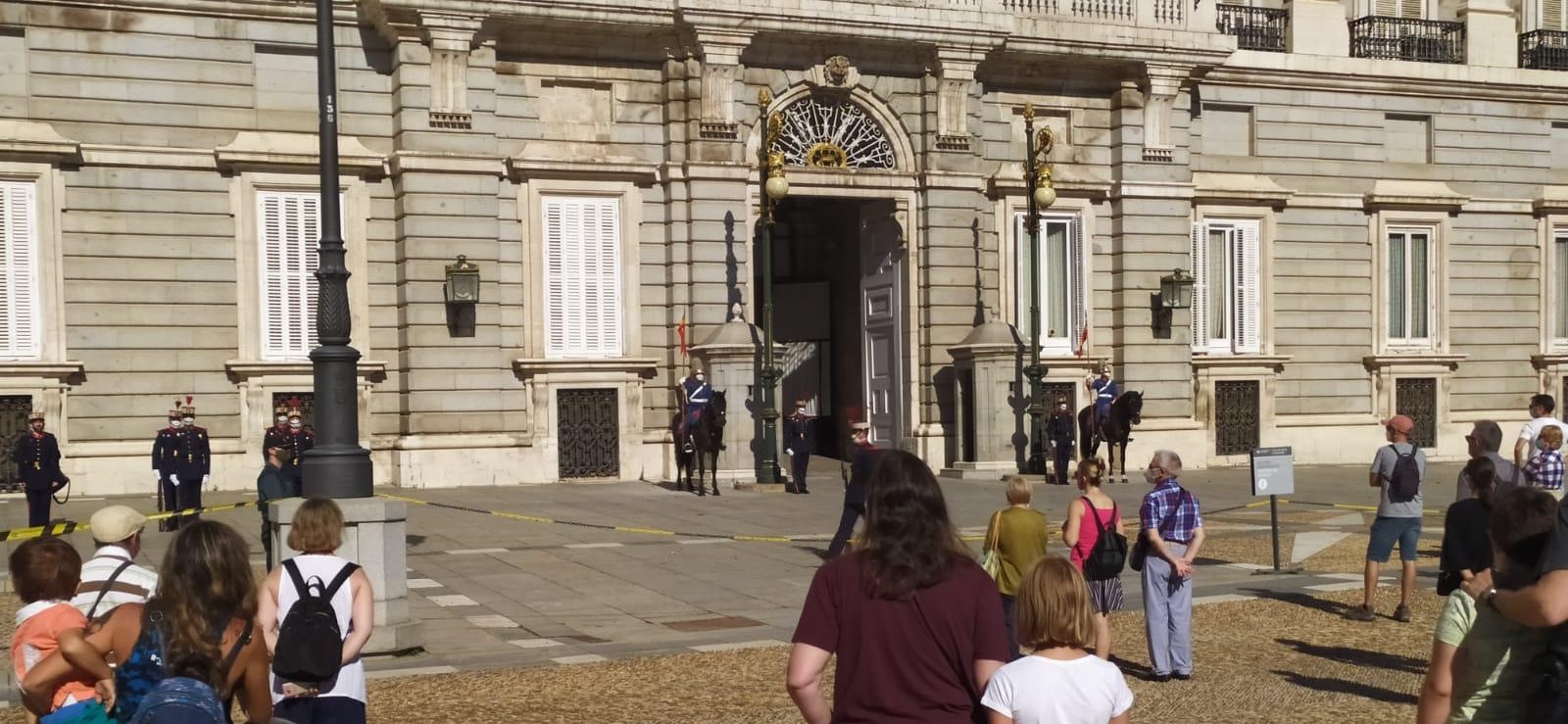 El Relevo de la guardia en la Puerta del Príncipe