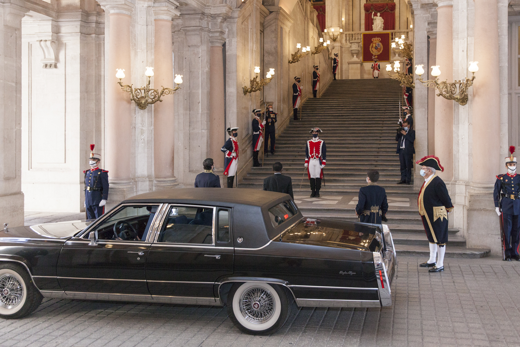 Llegada de un embajador al Palacio Real