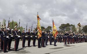 Las Banderas de la Guardia Real y de la Agrupación del Cuartel General del Ejército de Aire