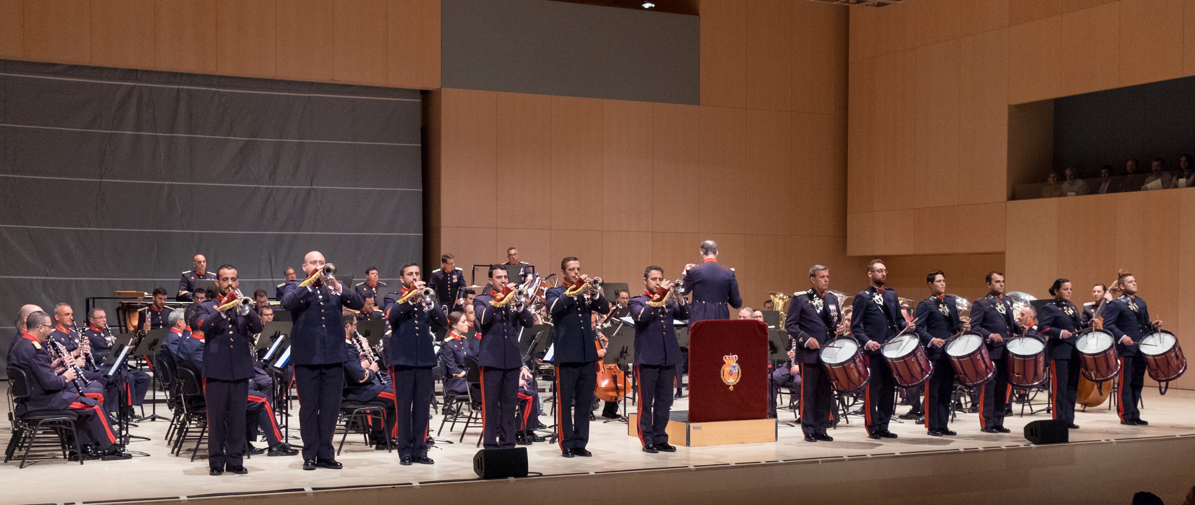 Vivamus id felis fringilla, faucibus dolor rhoncus, mollis est