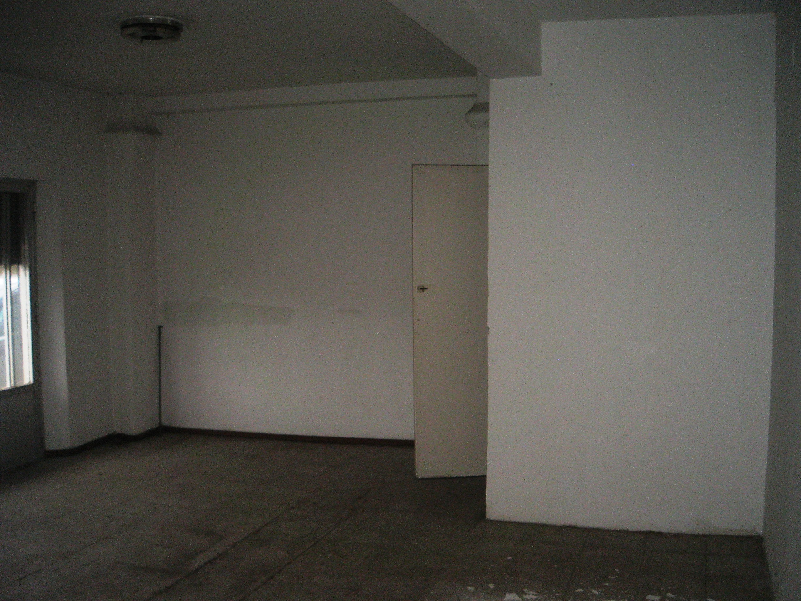 Texto no disponible Comercial