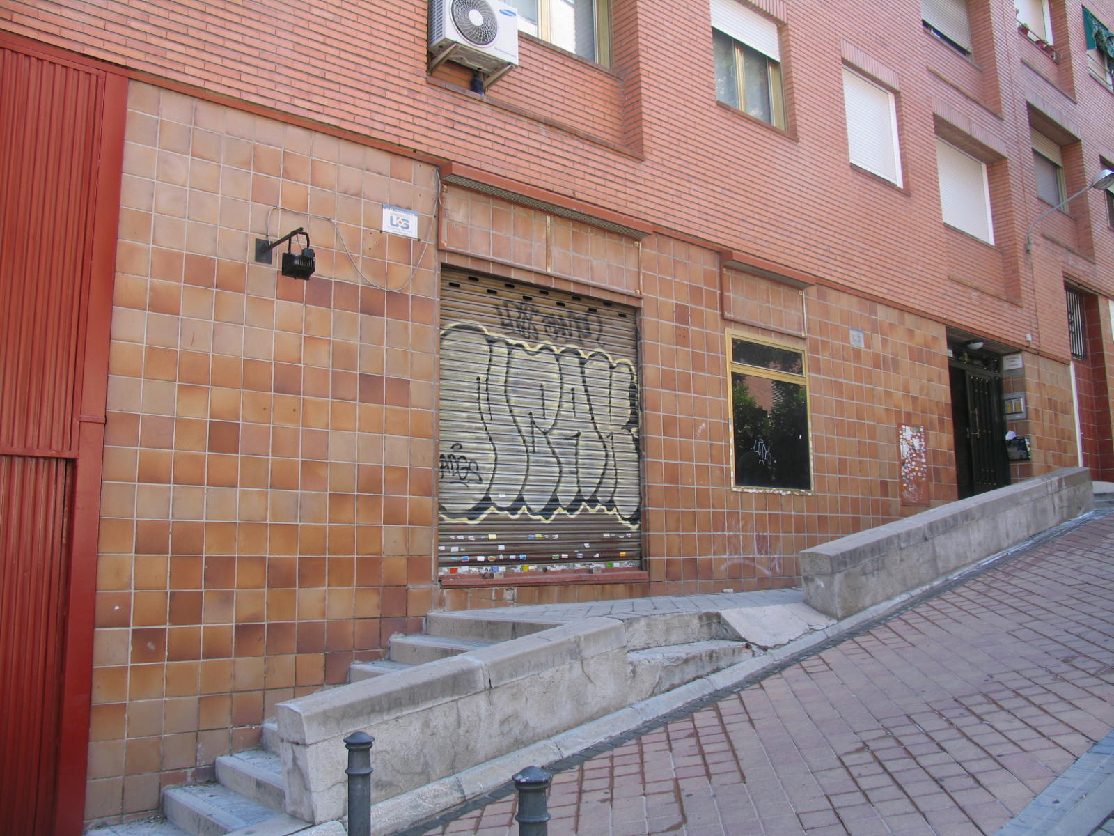 Entrada local