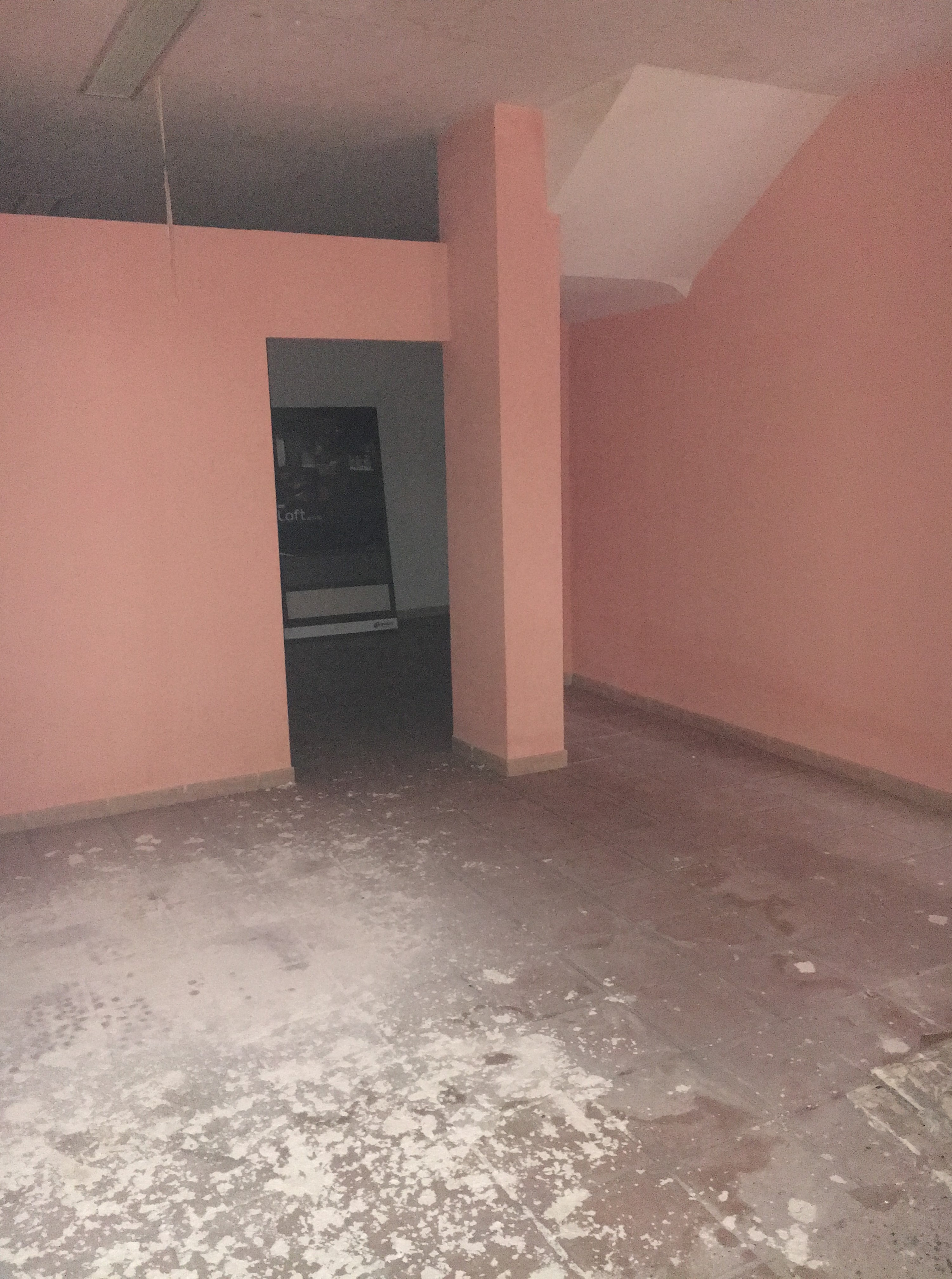 Texto no disponible Comercial