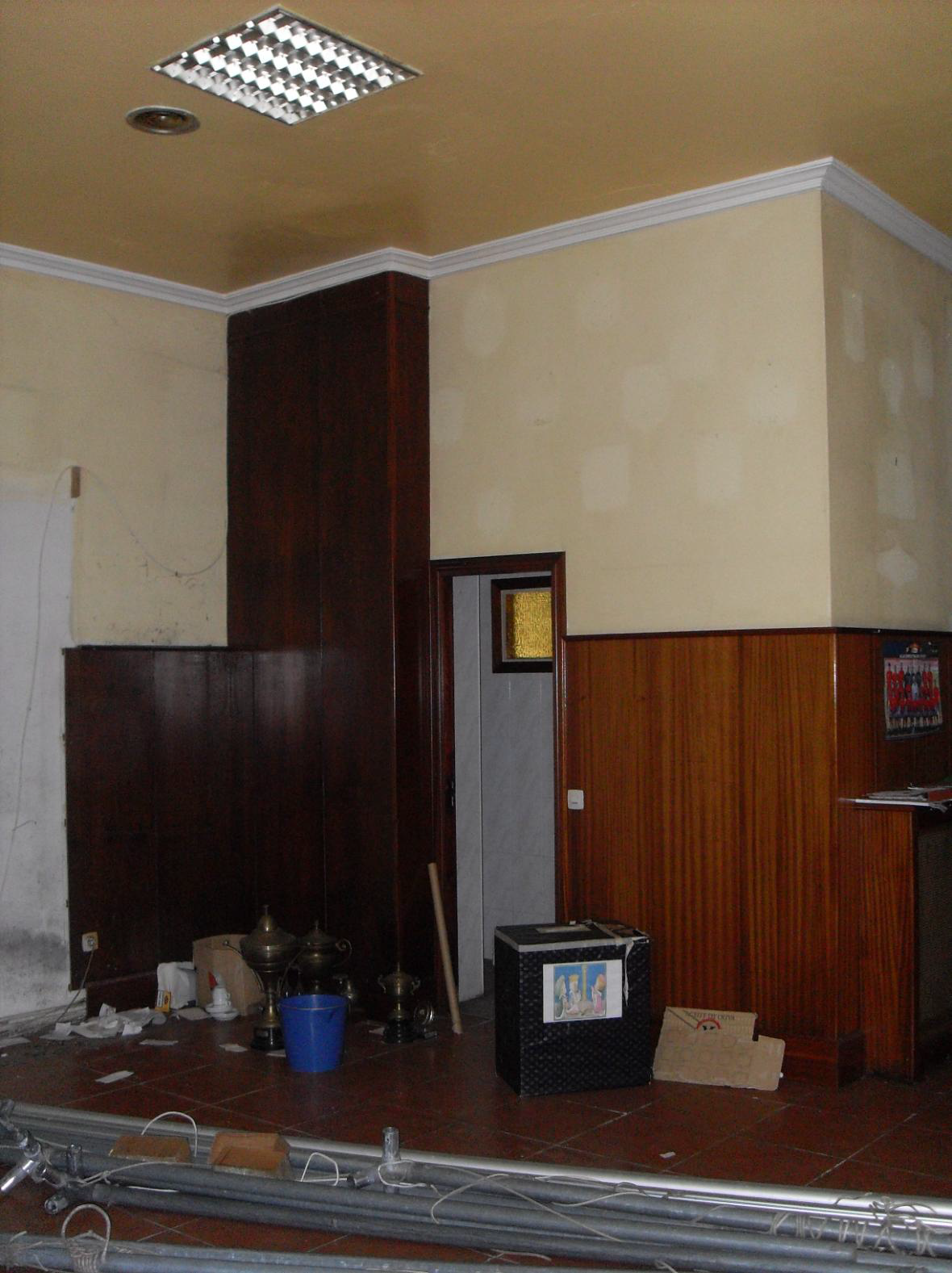 Texto no disponible Comercial