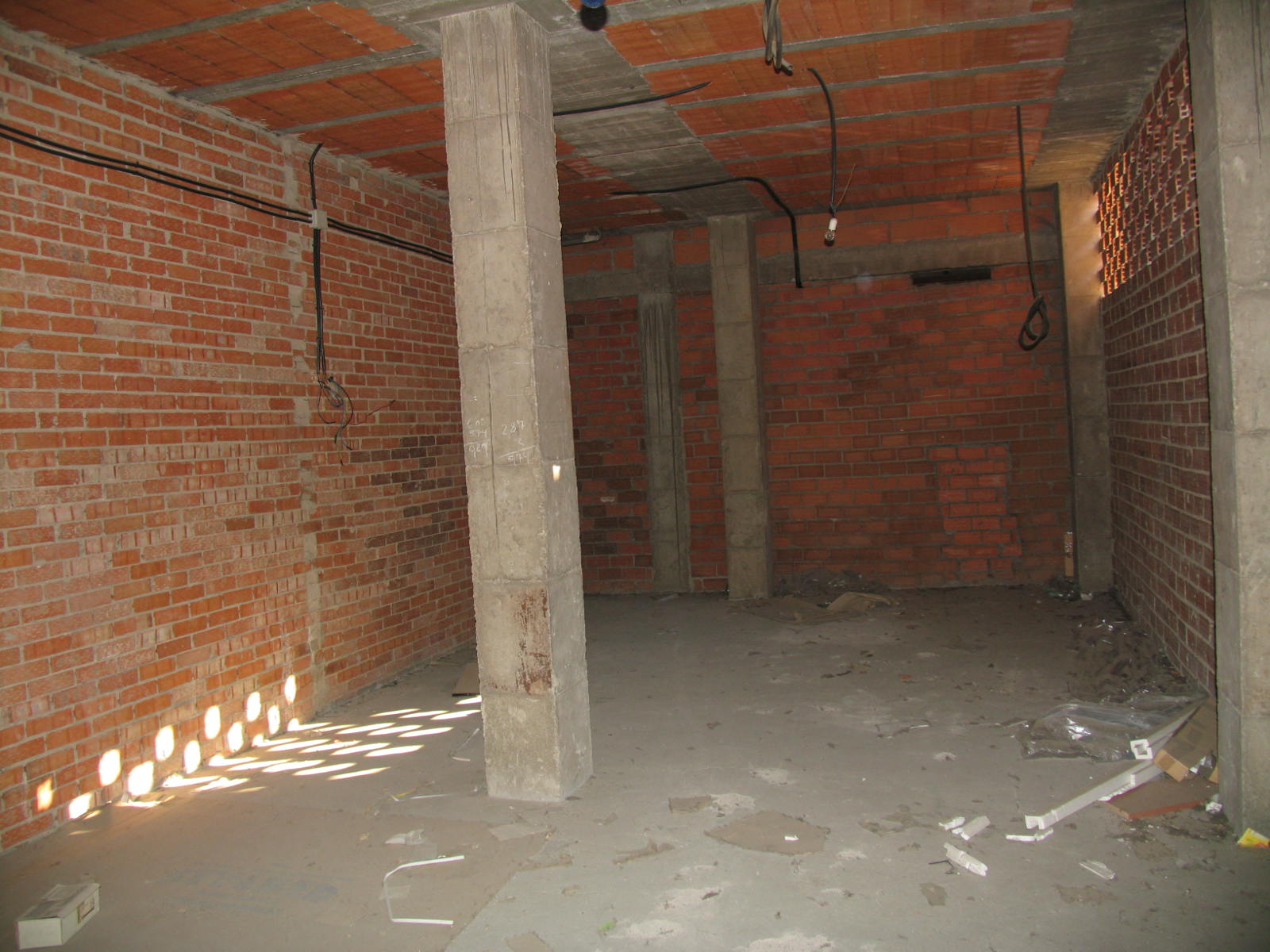 Interior local