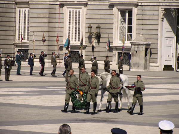 Acto de homenaje a los caídos.