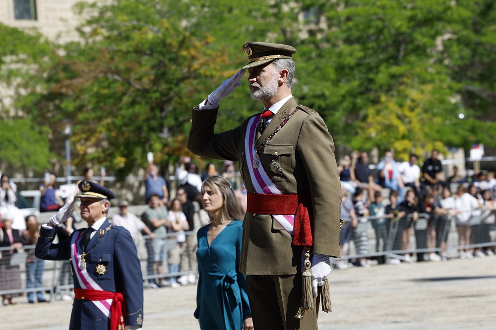 Horones a S. M. el Rey