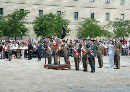 Honores a S.M. el Rey