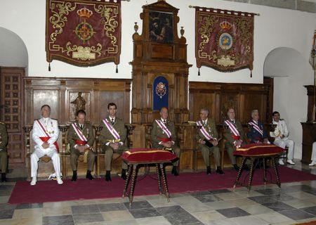 Reunión del Capítulo de la Orden presidida por S.M. el Rey