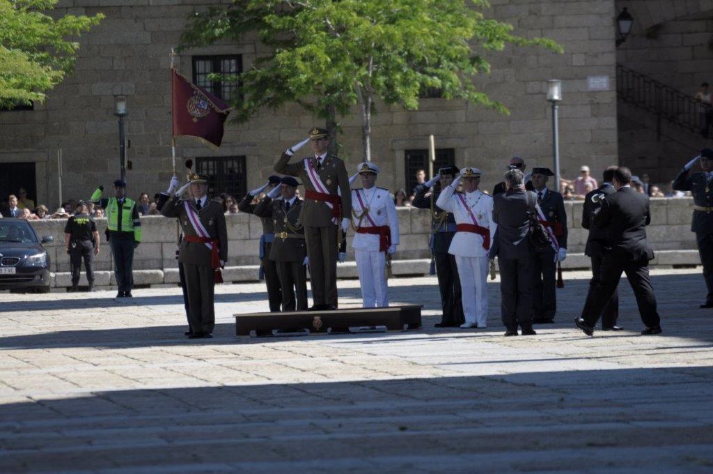 Honores a S.M. El Rey