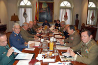 Foto: Reunión de la Asamblea en la Sala de Juntas de la Cancillería.