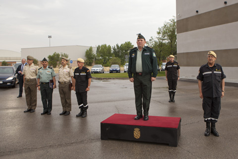 A su llegada el general Avil&eacute;s ha sido recibido con Honores de Ordenanza