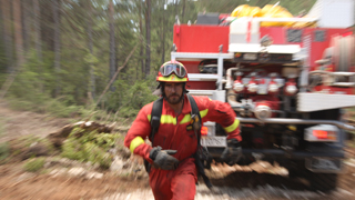 Incendio en Poyatos