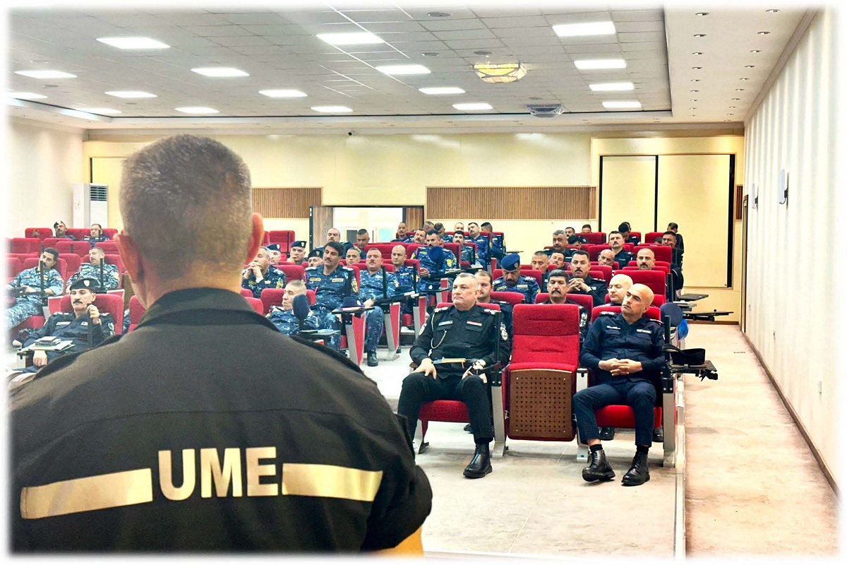 El equipo de la UME se ha integrado en la Divisi&oacute;n de Asesoramiento Militar de la NMI y ha desarrollado un exhaustivo programa de formaci&oacute;n y mentor&iacute;a dirigido a mandos y personal t&eacute;cnico de los Ministerios de Defensa y de Interior de Irak.