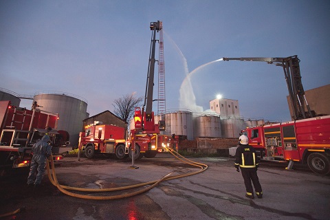 La practicas de refrigeraci&oacute;n de dep&oacute;sitos se realizo tanto por el d&iacute;a como por la noche