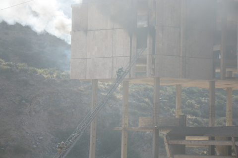 Observadores de la Unidad Militar de Emergencias participan en el ejercicio 