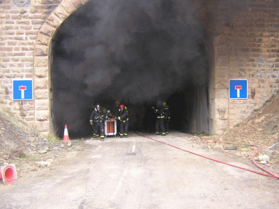 Las jornadas se centraron en la coordinaci&oacute;n de los elementos que participar&iacute;an en un incendio en el interior de un t&uacute;nel de la red viaria.