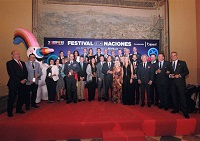 Foto de familia de todos los galardonados