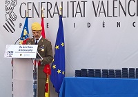 Tras recibir la condecoración, el general Alcañiz dirigió a los asistentes al acto una breve alocución