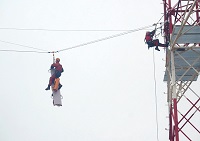 Durante su visita se realizaron varias demostraciiones dinámicas de las capacidades del BIEM IV, entre las que destacó la realizada en rescate vertical a cargo de la unidad de montaña