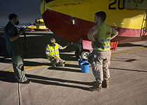 Durante su misión en los dos países, los CANADAIR españoles han efectuado 252 descargas sumando 135 horas de vuelo