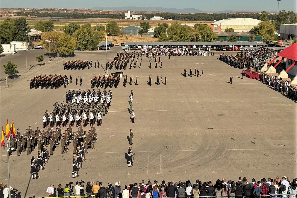 La Unidad Militar de Emergencias (UME) ha celebrado este s&aacute;bado, 4 de octubre, el acto central con motivo de su XX Aniversario y el d&iacute;a de su patrona, la Virgen del Rosario
