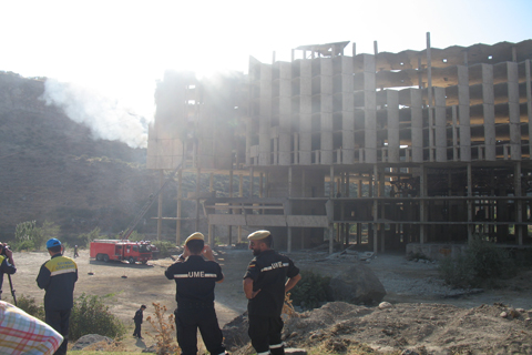 Observadores de la Unidad Militar de Emergencias participan en el ejercicio 