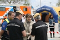 El general Pedrosa se ha desplazado hasta el Puesto de Mando Avanzado, donde ha saludado a la consejera de la Presidencia de Ceuta, Yolanda Bel.